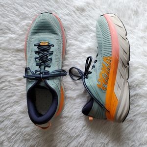 Hoka One One Bondi 7